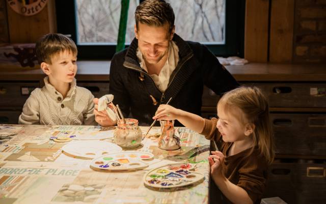 Malen mit Kindern im Animationshaus Freibeuter Seeklause